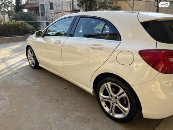מרצדס A-Class A180 Urban סדאן אוט' 1.6 (122 כ''ס) בנזין 2014 למכירה בירכא