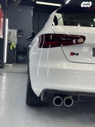 אאודי A3 Sharp Attraction אוט' 3 דל' 1.8 (180 כ''ס) בנזין 2016 למכירה בירושלים