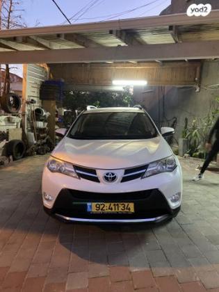 טויוטה RAV4 ארוך 4X4 Premium אוט' 2.0 (151 כ''ס) בנזין 2015 למכירה בשפרעם