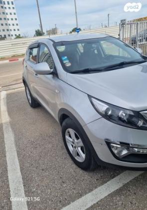 קיה ספורטז' Urban אוט' 2.0 (166 כ''ס) בנזין 2014 למכירה ברעננה