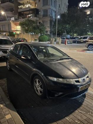 הונדה סיוויק האצ'בק החדשה Comfort אוט' 1.8 (140 כ''ס) בנזין 2009 למכירה בנתניה