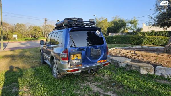 מיצובישי פג'רו ארוך 4X4 GLS אוט' דיזל 7 מק' 3.2 (160 כ''ס) דיזל 2001 למכירה בשדה צבי