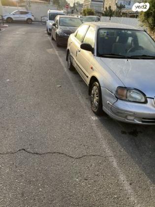 סוזוקי בלנו GLX סופר בלנו אוט' 1.6 (96 כ''ס) בנזין 2002 למכירה בחיפה