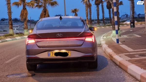 יונדאי אלנטרה הייבריד (2021 ואילך) Supreme אוט' 1.6 (139 כ''ס) בנזין 2022 למכירה באשדוד