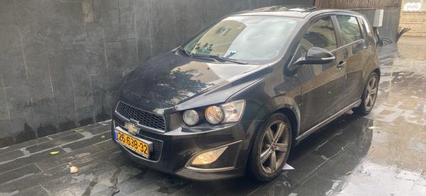 שברולט סוניק RS הצ'בק אוט' 1.4 (140 כ"ס) בנזין 2014 למכירה בעין נקובא