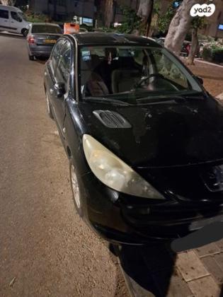 פיג'ו 206 + Urban ידני 5 דל' 1.4 (73 כ''ס) בנזין 2011 למכירה בהרצליה