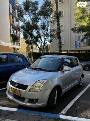 סוזוקי סוויפט GLX אוט' 1.5 (101 כ''ס) בנזין 2008 למכירה בגבעתיים