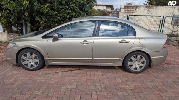 הונדה סיוויק סדאן החדשה LS אוט' 1.8 (140 כ''ס) בנזין 2008 למכירה בגבעת אבני