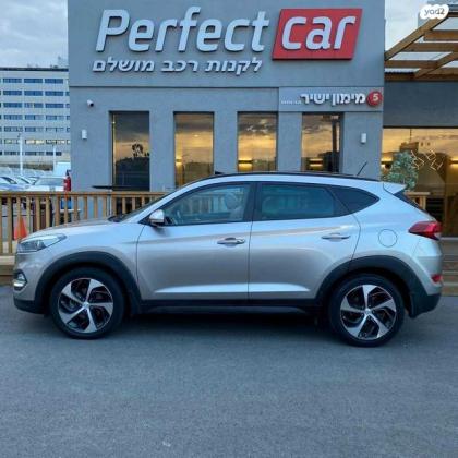 יונדאי טוסון Luxury אוט' בנזין 2.0 (155 כ"ס) בנזין 2018 למכירה בפתח תקווה