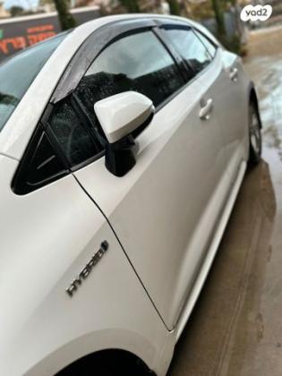 טויוטה קורולה הייבריד Excite Sky אוט' 1.8 (98 כ''ס) בנזין 2021 למכירה בסאג'ור