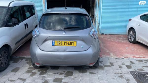 רנו זואי Intense אוט' חשמלי (88 כ''ס) חשמלי 2017 למכירה בתל אביב יפו