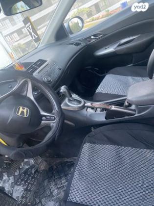 הונדה סיוויק האצ'בק החדשה Comfort אוט' 1.8 (140 כ''ס) בנזין 2011 למכירה במודיעין מכבים רעות