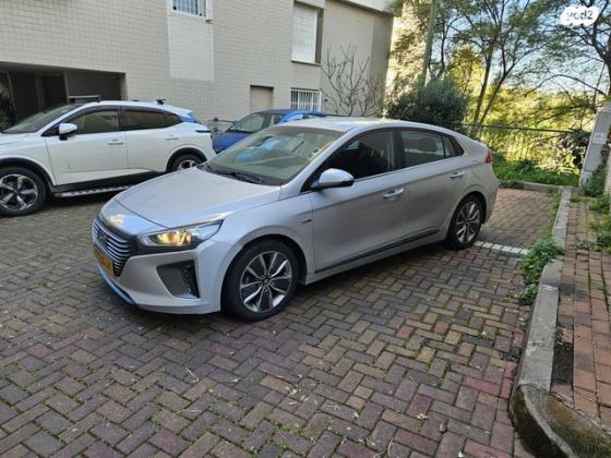 יונדאי איוניק Premium הייבריד אוט' 1.6 (141 כ"ס) בנזין 2019 למכירה בחיפה