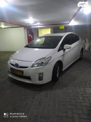 טויוטה פריוס GLI הייבריד אוט' 1.8 (99 כ"ס) בנזין 2010 למכירה ברמת גן