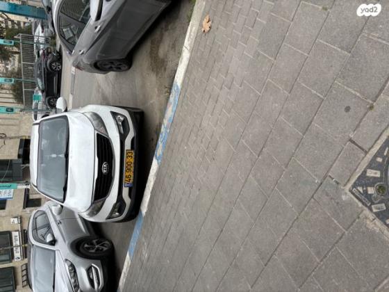 קיה ספורטז' Urban אוט' 1.6 (133 כ"ס) בנזין 2015 למכירה בגבעת זאב