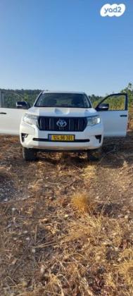 טויוטה לנד קרוזר ארוך 4X4 TS אוט' דיזל 7 מק' 2.8 (177 כ''ס) דיזל 2018 למכירה באחיהוד