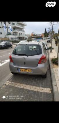 טויוטה יאריס Sol רובוטית 1.3 (87 כ"ס) בנזין 2007 למכירה בבאר יעקב