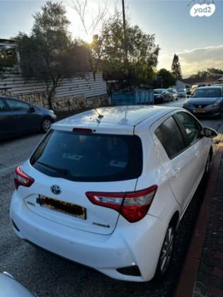 טויוטה יאריס הייבריד Style אוט' 1.5 (73 כ"ס) בנזין 2017 למכירה בניל"י