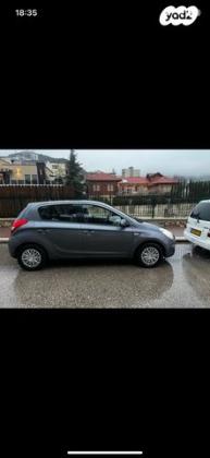 יונדאי i20 Inspire אוט' 1.4 (100 כ"ס) [2009-2015] בנזין 2011 למכירה במג'דל שמס