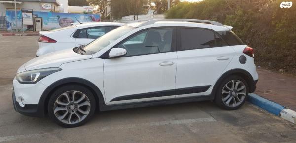 יונדאי i20 קרוס Premium אוט' 1.4 (100 כ"ס) בנזין 2017 למכירה באור יהודה