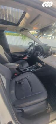 טויוטה קורולה הייבריד Lounge סדאן אוט' 1.8 (98 כ''ס) בנזין 2019 למכירה בבת ים