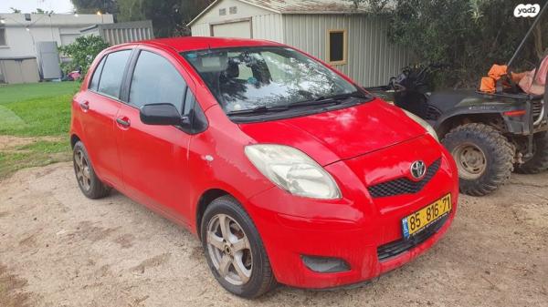 טויוטה יאריס Terra ידני 1.3 (100 כ"ס) בנזין 2010 למכירה באור יהודה