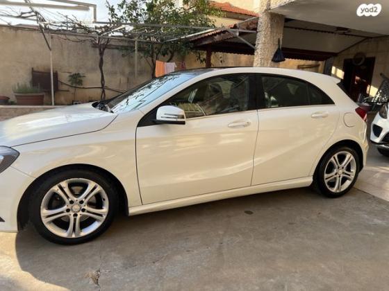 מרצדס A-Class A180 Urban סדאן אוט' 1.6 (122 כ''ס) בנזין 2014 למכירה בירכא