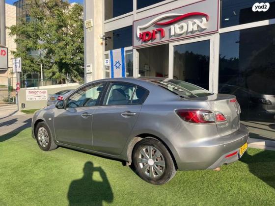 מאזדה i Active סדאן אוט' 1.6 (105 כ''ס) בנזין 2010 למכירה בראשון לציון