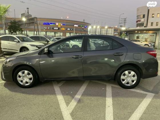 טויוטה קורולה Sun אוט' 1.6 (132 כ"ס) בנזין 2016 למכירה ב