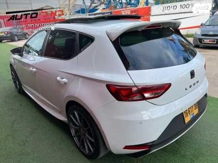 סיאט לאון FR אוט' 5 דל' 1.8 (180 כ"ס) בנזין 2016 למכירה בחיפה