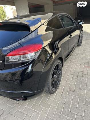 רנו מגאן קופה / ספורט RS Cup קופה ידני 2.0 (265 כ''ס) בנזין 2016 למכירה בבאר שבע