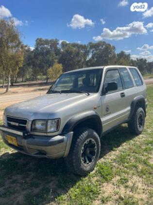 איסוזו טרופר קצר 4X4 S אוט' 3.5 (215 כ''ס) בנזין 2000 למכירה בבאר שבע