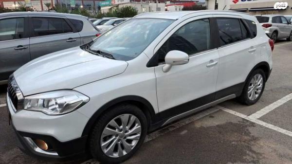 סוזוקי SX4 קרוסאובר GLX אוט' 1.4 (140 כ"ס) בנזין 2020 למכירה בראשון לציון
