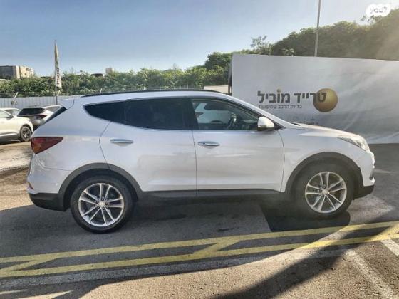 יונדאי סנטה פה 4X4 Luxury אוט' בנזין 7 מק' 2.4 (192 כ"ס) בנזין 2018 למכירה ב