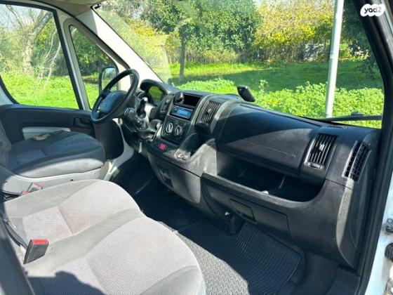 פיאט דוקאטו קצר/בינוני תא בודד+ארגז ידני דיזל 2.3 (130 כ''ס) דיזל 2013 למכירה בתל אביב יפו