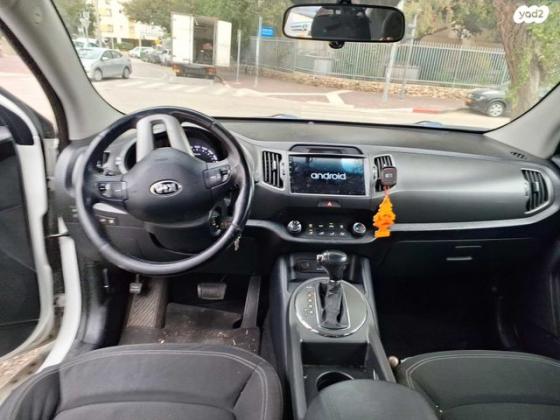 קיה ספורטז' LX אוט' 2.0 (163 כ''ס) בנזין 2012 למכירה בחולון