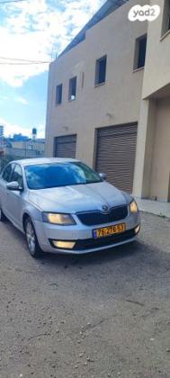 סקודה אוקטביה Elegance אוט' 1.8 (180 כ''ס) בנזין 2015 למכירה בכפר קרע