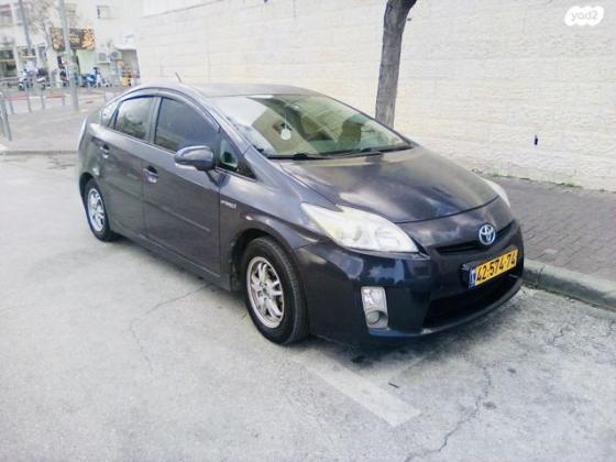 טויוטה פריוס GLI הייבריד אוט' 1.8 (99 כ"ס) בנזין 2011 למכירה בירושלים