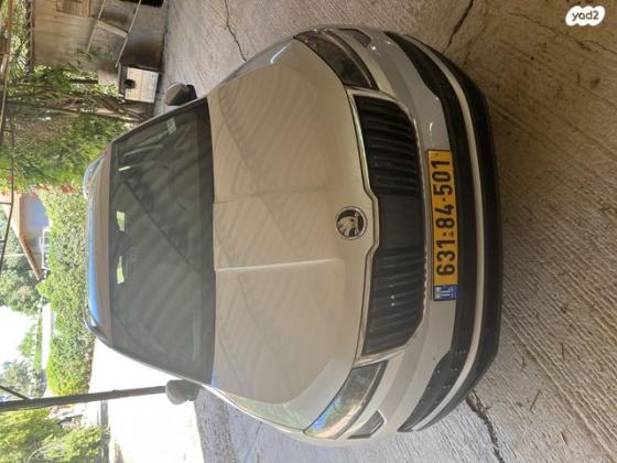 סקודה קארוק Style אוט' דיזל 1.6 (115 כ''ס) דיזל 2019 למכירה בנוגה