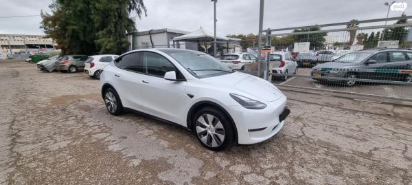 טסלה מודל Y 4X4 Long Range אוט' חשמלי (514 כ''ס) חשמלי 2022 למכירה ברמת גן