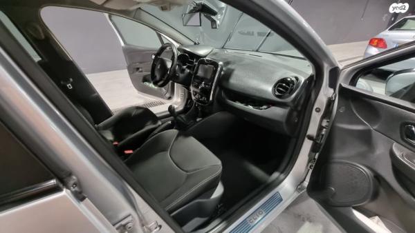 רנו קליאו דור 4 (2013-2019) Expression ידני 1.1 (75 כ''ס) בנזין 2015 למכירה בבת ים