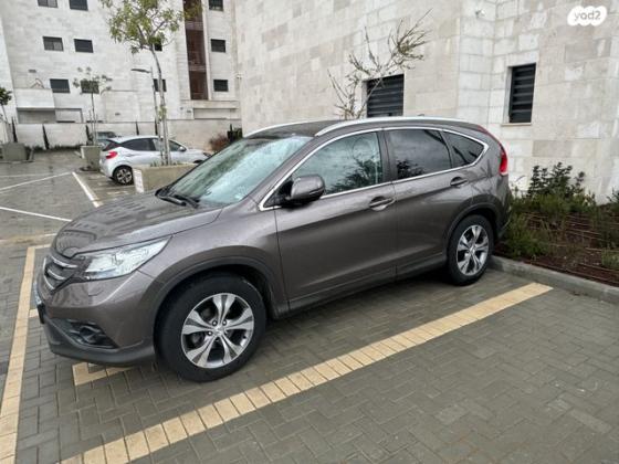הונדה CR-V 4X4 Executive אוט' 2.0 (155 כ"ס) בנזין 2014 למכירה ברעננה