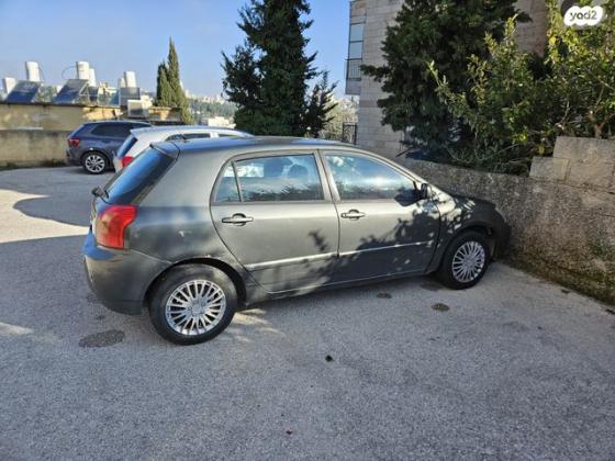 טויוטה קורולה RUN-X GLI אוט' 1.6 (110 כ"ס) בנזין 2004 למכירה בירושלים