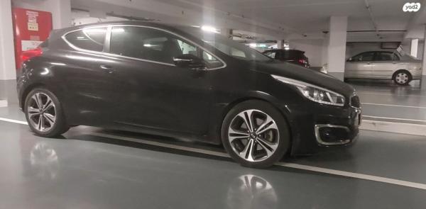 קיה סיד / CEED Premium אוט' 3 דל' 1.6 (135 כ"ס) בנזין 2016 למכירה בהרצליה