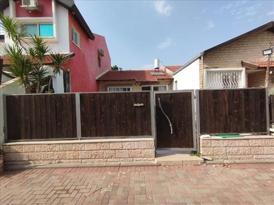 בית פרטי 4 חדרים למכירה בקרית גת | הפרחים | הפרחים