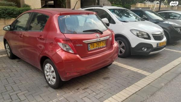 טויוטה יאריס Sol אוט' 1.3 (99 כ"ס) בנזין 2012 למכירה ביבנה