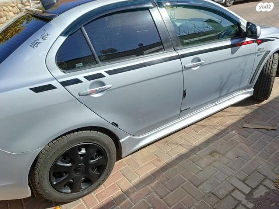 מיצובישי לנסר הדור החדש Invite אוט' 1.5 (109 כ''ס) בנזין 2011 למכירה בבאר שבע