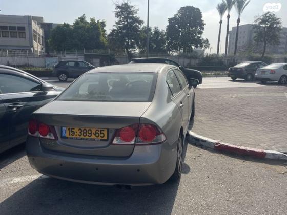 הונדה סיוויק סדאן החדשה LS אוט' 1.8 (140 כ''ס) בנזין 2008 למכירה בנתניה