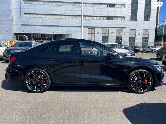 אאודי RS3 4X4 Sedan אוט' 2.5 (400 כ''ס) בנזין 2023 למכירה ביבנה