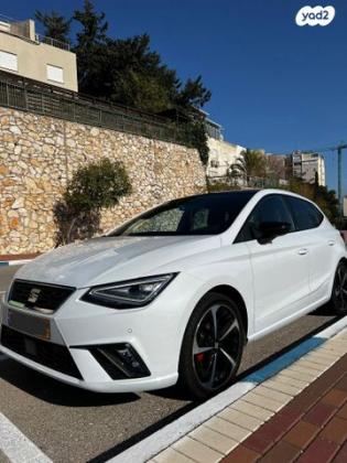 סיאט איביזה FR RPP אוט' 5 דל' 1.5 (150 כ''ס) בנזין 2022 למכירה בחיפה